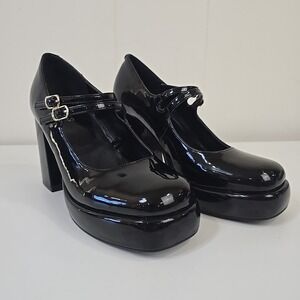 Guess Womens Black Patent Mary Jane Platform Shoes 8.5 Y2K Goth Lug Doll Girly